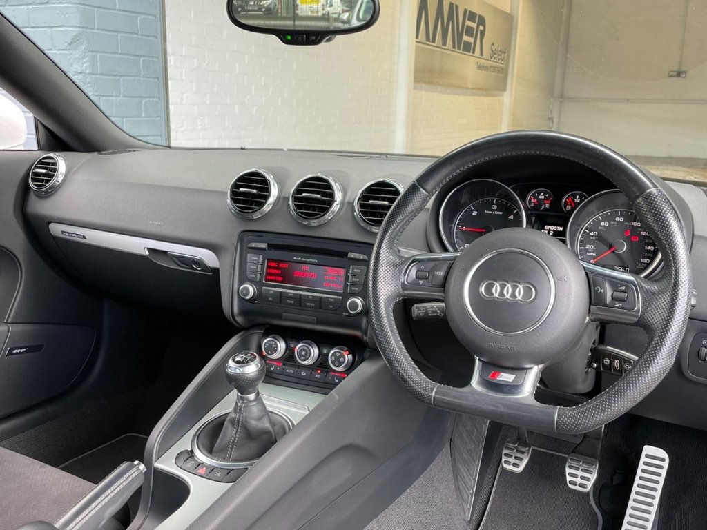 USED 2014 63 AUDI TT 2.0 TDI QUATTRO BLACK EDITION 2d 168 BHP 