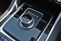 USED 2017 17 JAGUAR XF 2.0 R-SPORT 4d 177 BHP 2 Owners, 2 Services, Over &pound;4000 Extras, Parking Sensors, Taurus Leather, Nav, Diamond-Cut Alloys