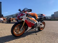 USED 2015 65 HONDA CBR1000RR FIREBLADE SP HUGE SPEC WITH AKRAPOVIC EXHAUST