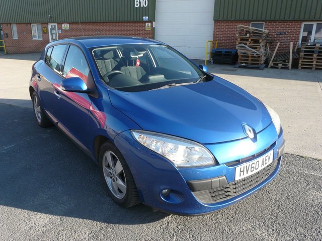 2010 60 Renault Megane 1.5 DYNAMIQUE TOMTOM DCI 5d 106 BHP