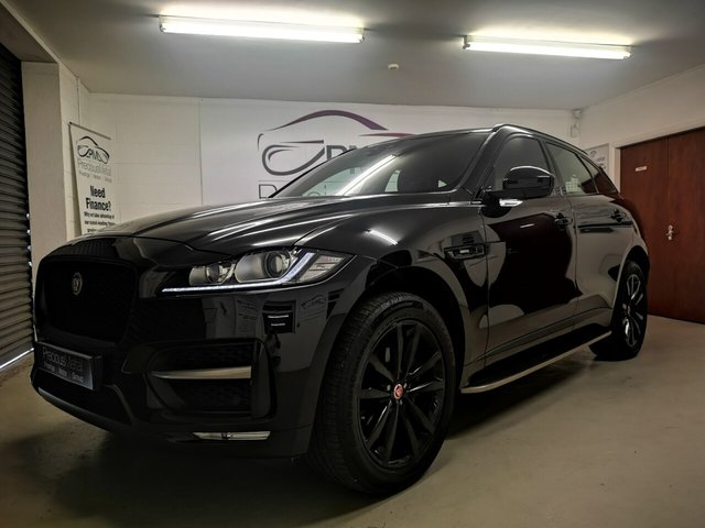 2018 68 Jaguar F-Pace 2.0 R-SPORT AWD 5d 177 BHP