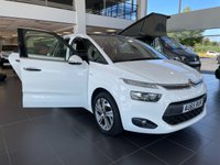 USED 2015 65 CITROEN C4 PICASSO 1.6 E-HDI EXCLUSIVE 5d 113 BHP GREAT SPECIFICATION FAMILY MPV