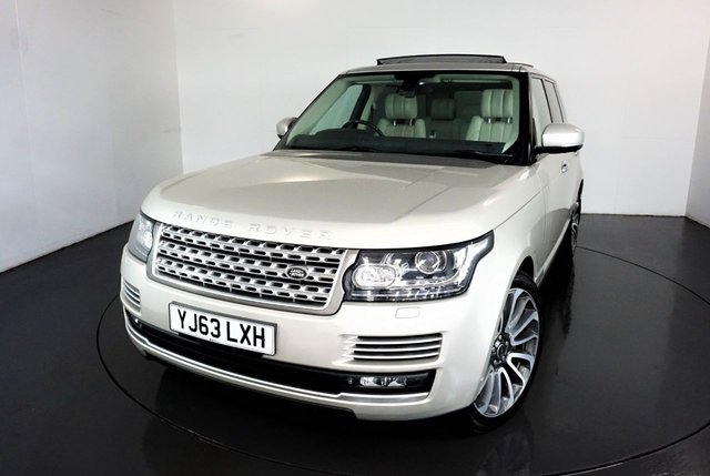 2013 63 Land Rover Range Rover 4.4 SDV8 AUTOBIOGRAPHY 5d AUTO-2 FORMER KEEPERS-22