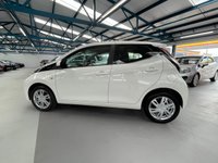 USED 2014 64 TOYOTA AYGO 1.0 VVT-I X-PRESSION 5d 69 BHP 