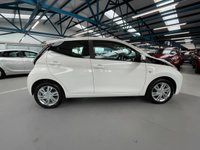 USED 2014 64 TOYOTA AYGO 1.0 VVT-I X-PRESSION 5d 69 BHP 
