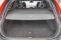 USED 2017 17 VOLVO XC60 2.4 D5 R-DESIGN NAV AWD 5d 217 BHP + NATIONWIDE HOME DELIVERY +