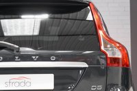 USED 2017 17 VOLVO XC60 2.4 D5 R-DESIGN NAV AWD 5d 217 BHP + NATIONWIDE HOME DELIVERY +
