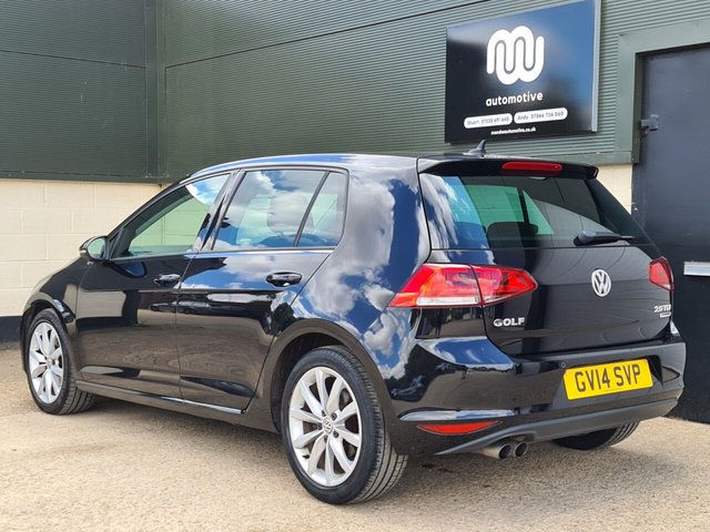 View our VOLKSWAGEN GOLF