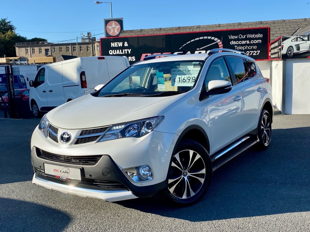 USED 2015 15 TOYOTA RAV4 2.2 D-4D INVINCIBLE 5d 150 BHP VERY HIGH SPEC,MUST BE SEEN