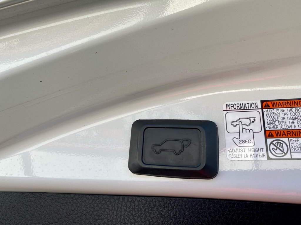 USED 2015 15 TOYOTA RAV4 2.2 D-4D INVINCIBLE 5d 150 BHP VERY HIGH SPEC,MUST BE SEEN