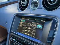 USED 2013 13 JAGUAR XJ 3.0 D V6 PORTFOLIO 4d 275 BHP 