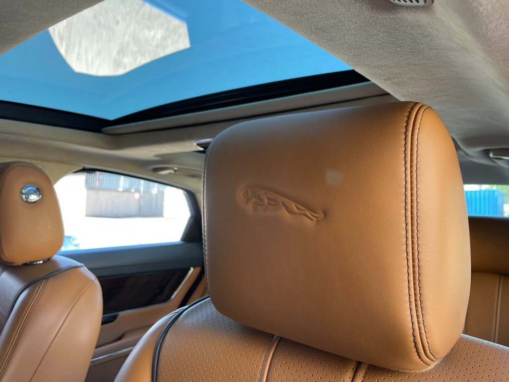 USED 2013 13 JAGUAR XJ 3.0 D V6 PORTFOLIO 4d 275 BHP 