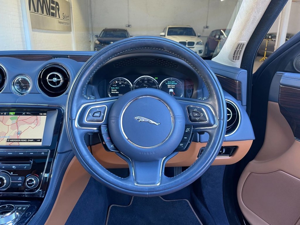 USED 2013 13 JAGUAR XJ 3.0 D V6 PORTFOLIO 4d 275 BHP 