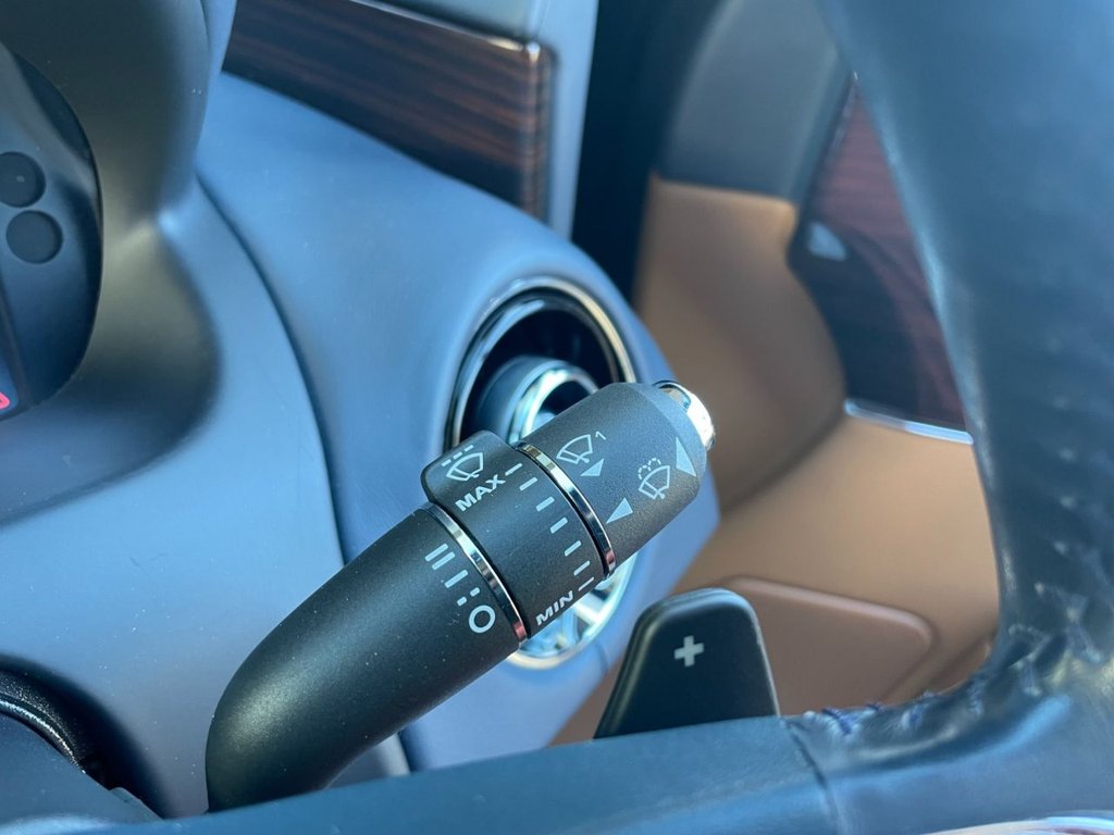 USED 2013 13 JAGUAR XJ 3.0 D V6 PORTFOLIO 4d 275 BHP 