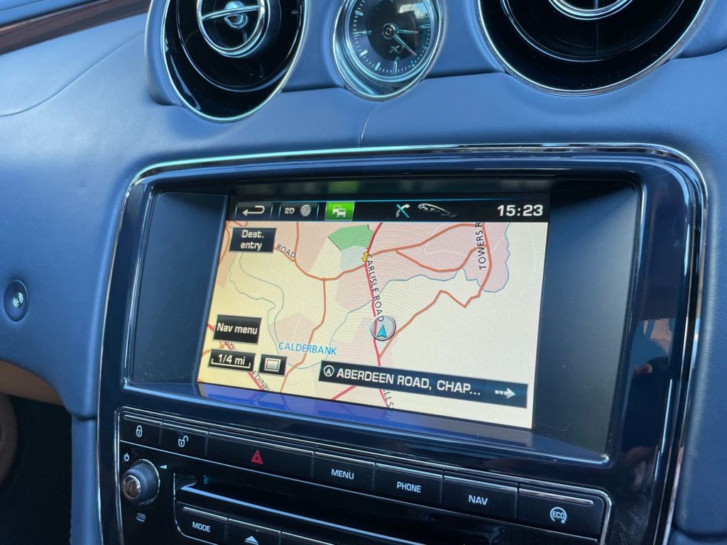 USED 2013 13 JAGUAR XJ 3.0 D V6 PORTFOLIO 4d 275 BHP 