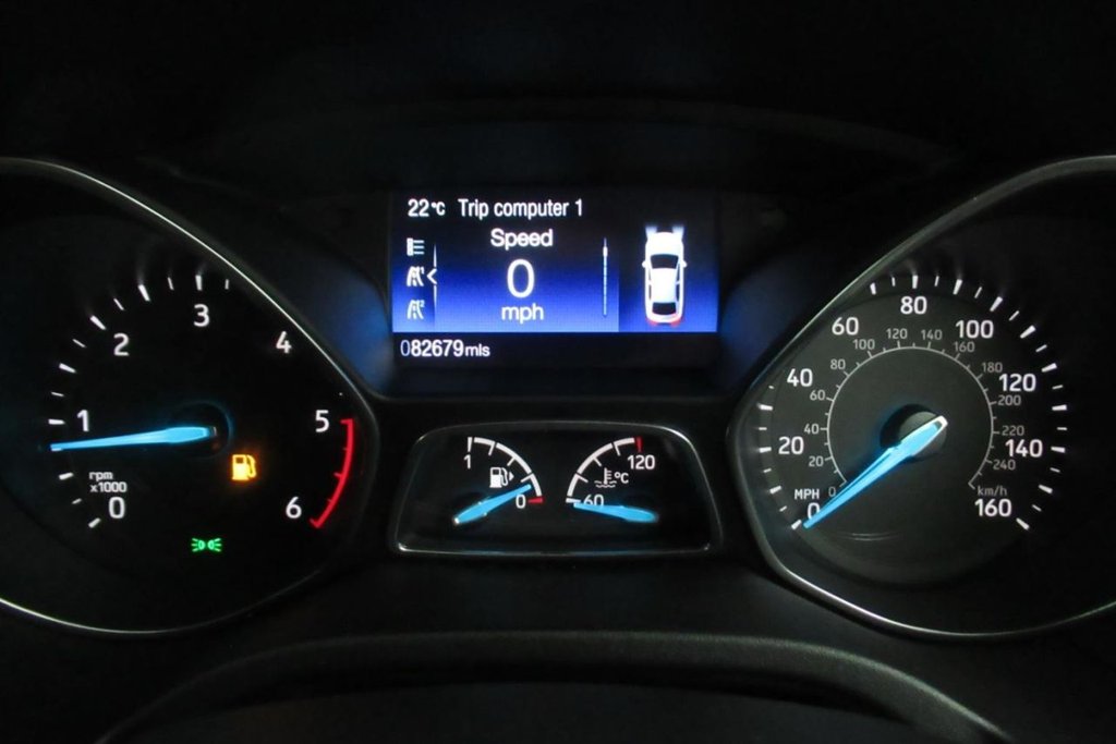 USED 2015 15 FORD FOCUS 1.5 ZETEC TDCI 5d  