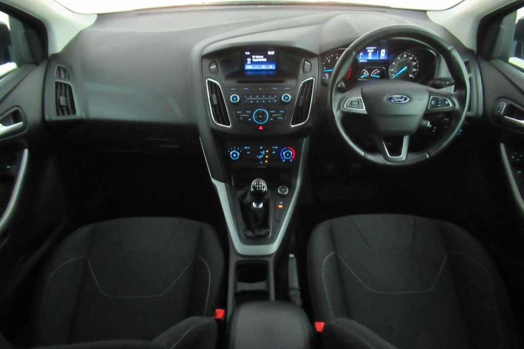 USED 2015 15 FORD FOCUS 1.5 ZETEC TDCI 5d  