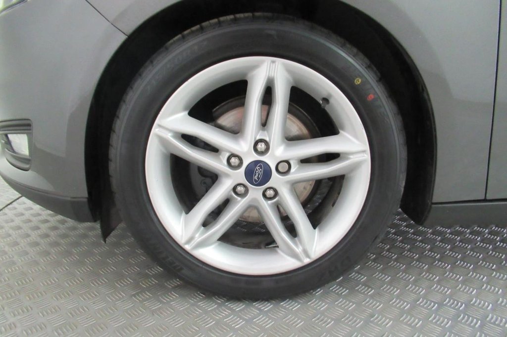 USED 2015 15 FORD FOCUS 1.5 ZETEC TDCI 5d  