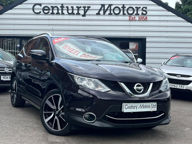 2014 14 Nissan Qashqai 1.6 DCi Tekna (Smart Vision) 4x4 5dr - GLASS ROOF