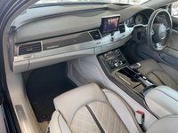USED 2014 64 AUDI S8 4.0 S8 TFSI V8 QUATTRO 4d 513 BHP HUGE SPECIFICATION INC HUD, MASSAGE