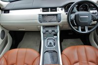 USED 2011 61 LAND ROVER RANGE ROVER EVOQUE 2.2 SD4 PRESTIGE LUX 5d 190 BHP Superb History, Huge Spec, Pan Roof, Split Screen Sat Nav, Rear Camera, Heated electric leather memory seats.
