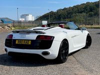 USED 2011 R AUDI R8 5.2 SPYDER V10 QUATTRO 2d 519 BHP 