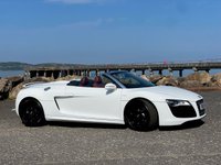 USED 2011 R AUDI R8 5.2 SPYDER V10 QUATTRO 2d 519 BHP 