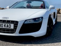 USED 2011 R AUDI R8 5.2 SPYDER V10 QUATTRO 2d 519 BHP 