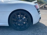 USED 2011 R AUDI R8 5.2 SPYDER V10 QUATTRO 2d 519 BHP 