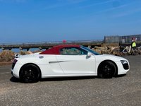 USED 2011 R AUDI R8 5.2 SPYDER V10 QUATTRO 2d 519 BHP 