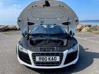 USED 2011 R AUDI R8 5.2 SPYDER V10 QUATTRO 2d 519 BHP 