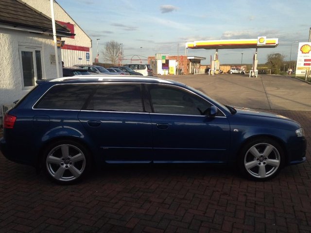 2005 55 Audi A4 2.0 TDI S LINE 5d 140 BHP
