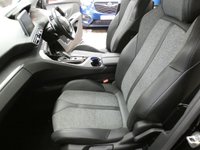 USED 2019 19 PEUGEOT 5008 1.2 PURETECH S/S ALLURE 5d 130 BHP STUNNING EXAMPLE 7 SEATS SAT NAV PART LEATHER 6 MONTHS GOLD WARRANTY