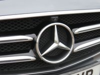 USED 2018 18 MERCEDES-BENZ E-CLASS 3.0 E 350 D AMG LINE PREMIUM PLUS 4d 255 BHP PREMIUM PLUS / NIGHT PACKAGE