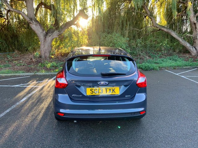 View our FORD FOCUS