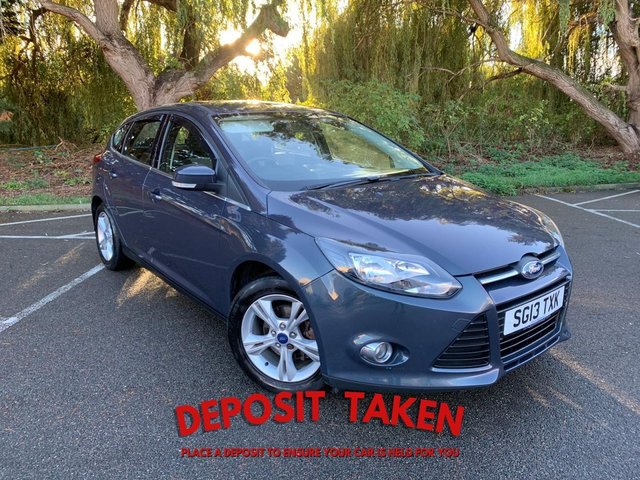 2013 10 FORD FOCUS 1.0 ZETEC 5d 99 BHP MIDNIGHT SKY METALLIC, LOW TAX AND INSURANCE