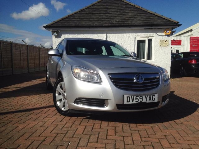 2009 59 Vauxhall Insignia 2.0 SE CDTI 5d 160 BHP