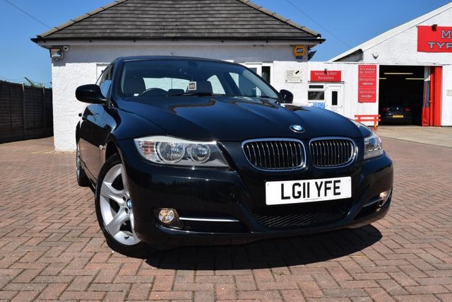 2011 11 BMW 3 Series 2.0 318I EXCLUSIVE EDITION  4d 141 BHP