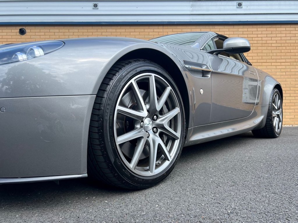 USED 2012 08 ASTON MARTIN VANTAGE 4.7 V8 // ROADSTER // 2d // 420 BHP // px swap 
