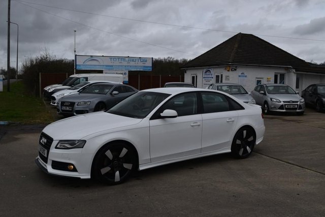 2011 11 Audi A4 2.0 TFSI QUATTRO DYNAMIK 4d 208 BHP