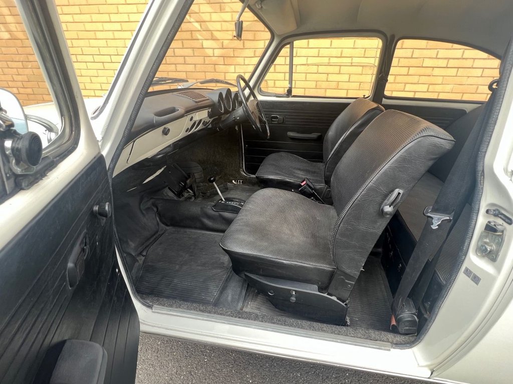 USED 1973 VOLKSWAGEN FASTBACK 1600cc // Variant // Type 3 // AUTOMATIC // Px swap 
