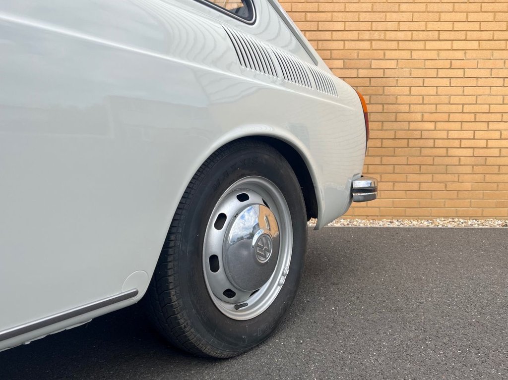 USED 1973 VOLKSWAGEN FASTBACK 1600cc // Variant // Type 3 // AUTOMATIC // Px swap 