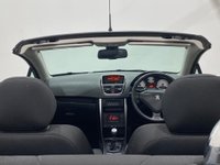 USED 2009 59 PEUGEOT 207 1.6 CC GT 2d 120 BHP Bianca White,17" Hockenheim alloy wheels, Interior Chrome pack