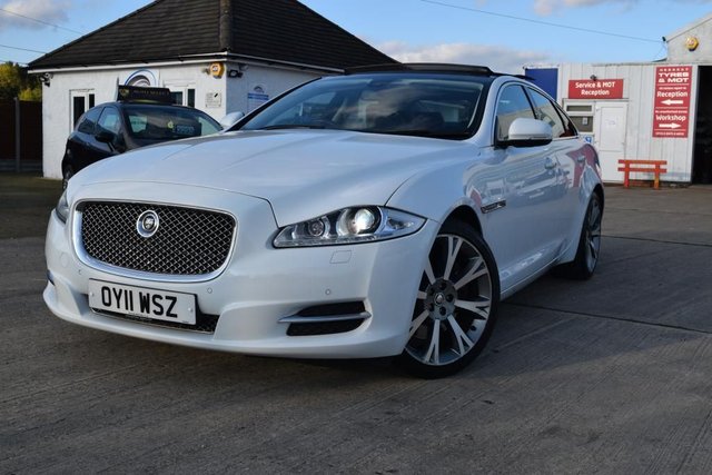 2011 11 Jaguar Xj 