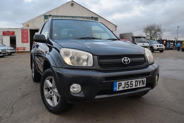2005 55 Toyota Rav4 2.0 XT-R VVT-I 3d 147 BHP
