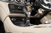 USED 2016 66 MERCEDES-BENZ GLA-CLASS 2.1 GLA 200 D AMG LINE PREMIUM PLUS 5d 134 BHP +PAN ROOF+ ALLOYS+SAT NAV+