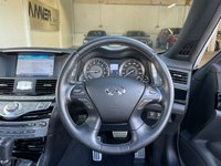 USED 2014 64 INFINITI Q70 3.5 GT HYBRID 4d 306 BHP 