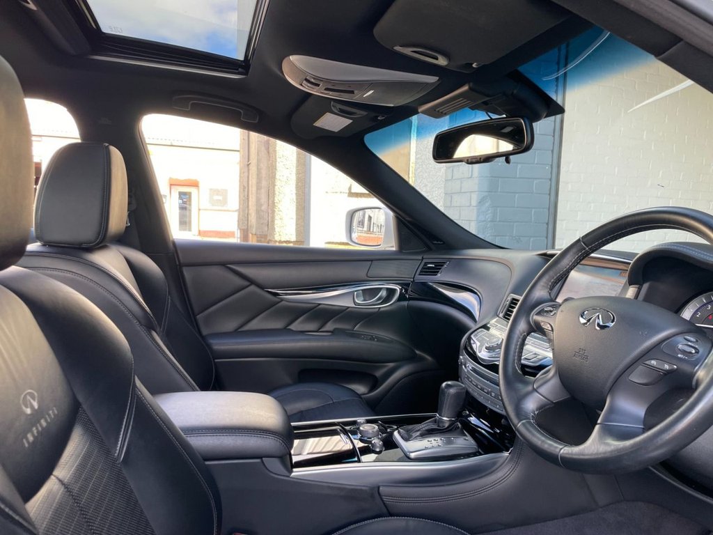 USED 2014 64 INFINITI Q70 3.5 GT HYBRID 4d 306 BHP 