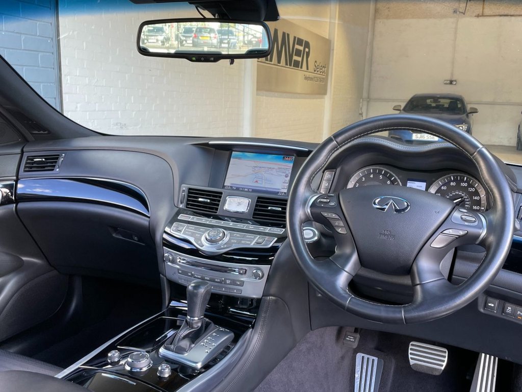 USED 2014 64 INFINITI Q70 3.5 GT HYBRID 4d 306 BHP 