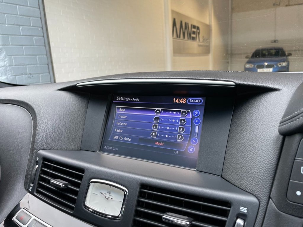 USED 2014 64 INFINITI Q70 3.5 GT HYBRID 4d 306 BHP 